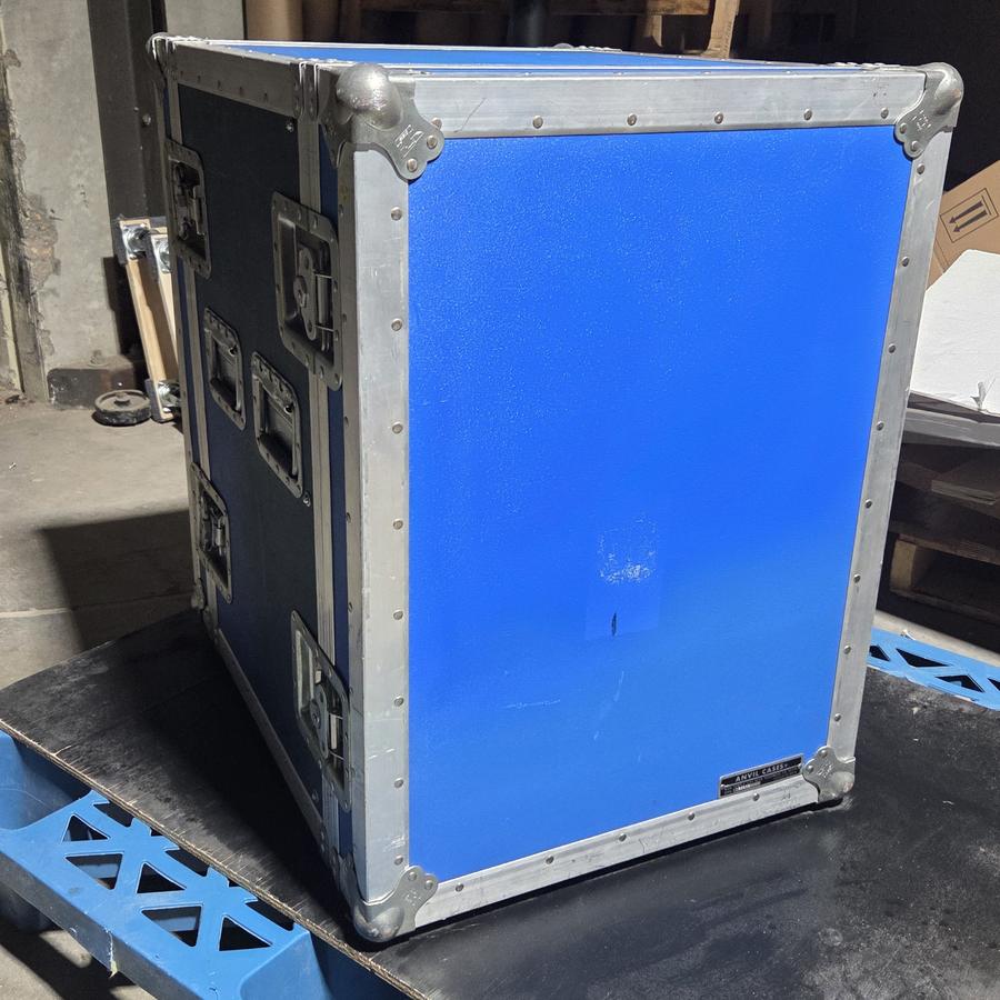 Anvil Case 1, vintage Anvil ATA rack road case, blue