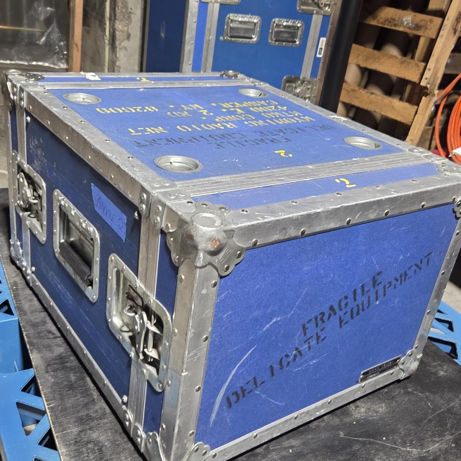 Anvil Case 2, vintage Anvil ATA full-depth 19 in rack case