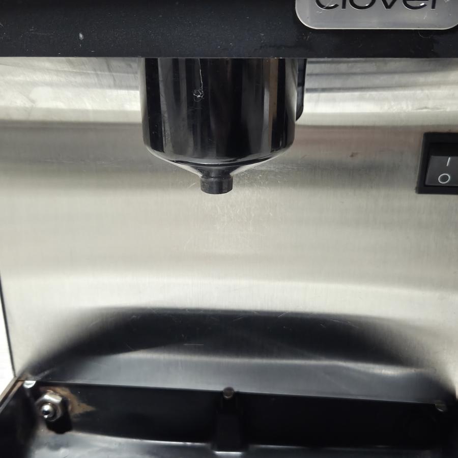 Clover 1S commercial vacuum brewer