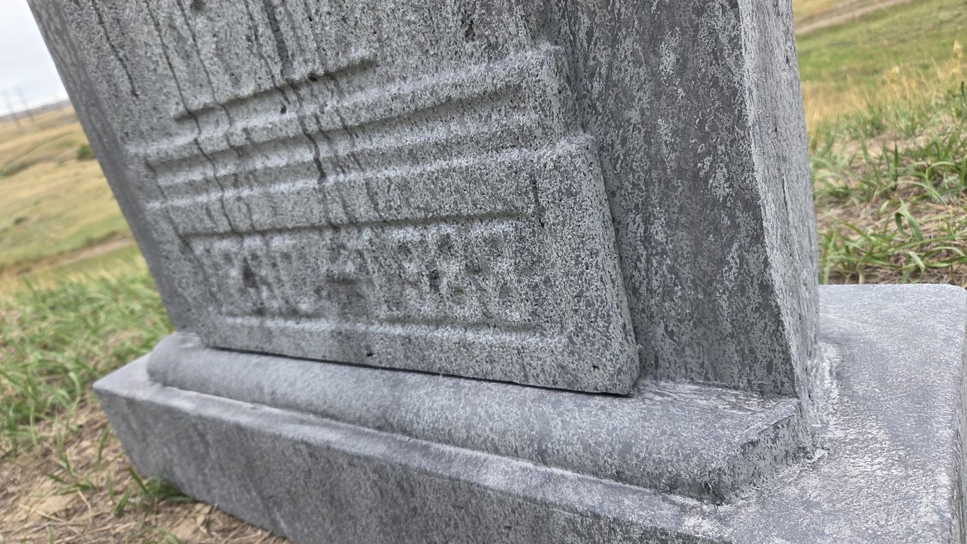 Hand-built foam tombstone TB9, photo 6