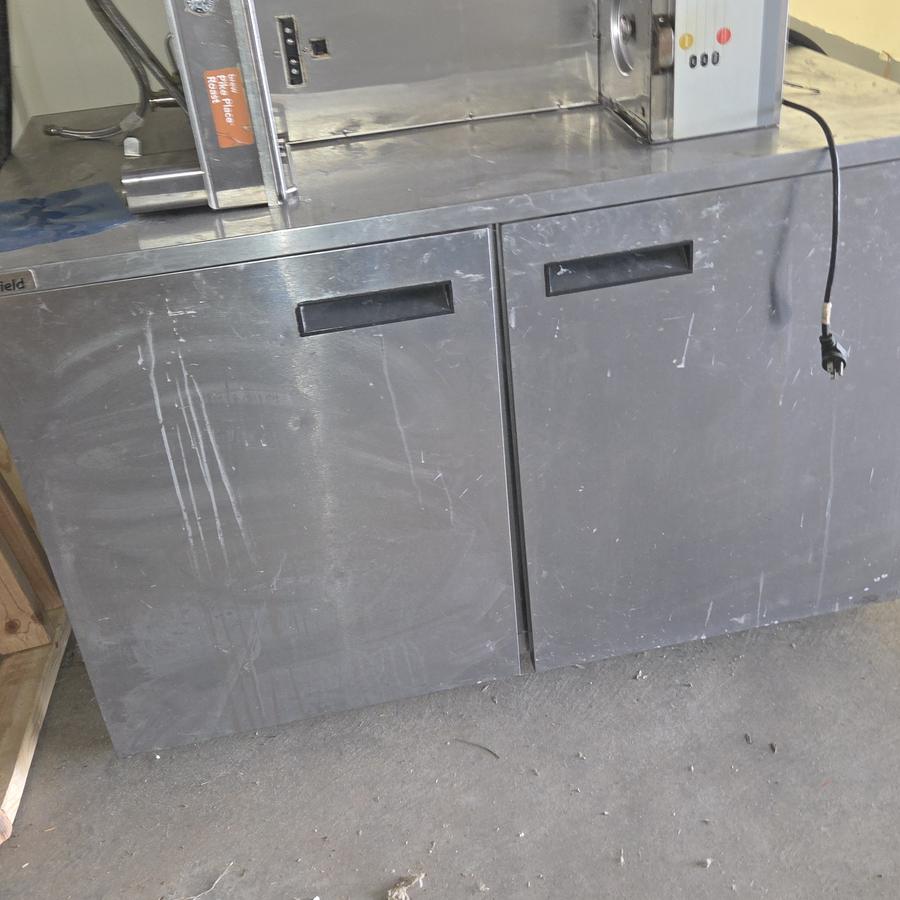 Short double-door commercial refrigerator, unit 1