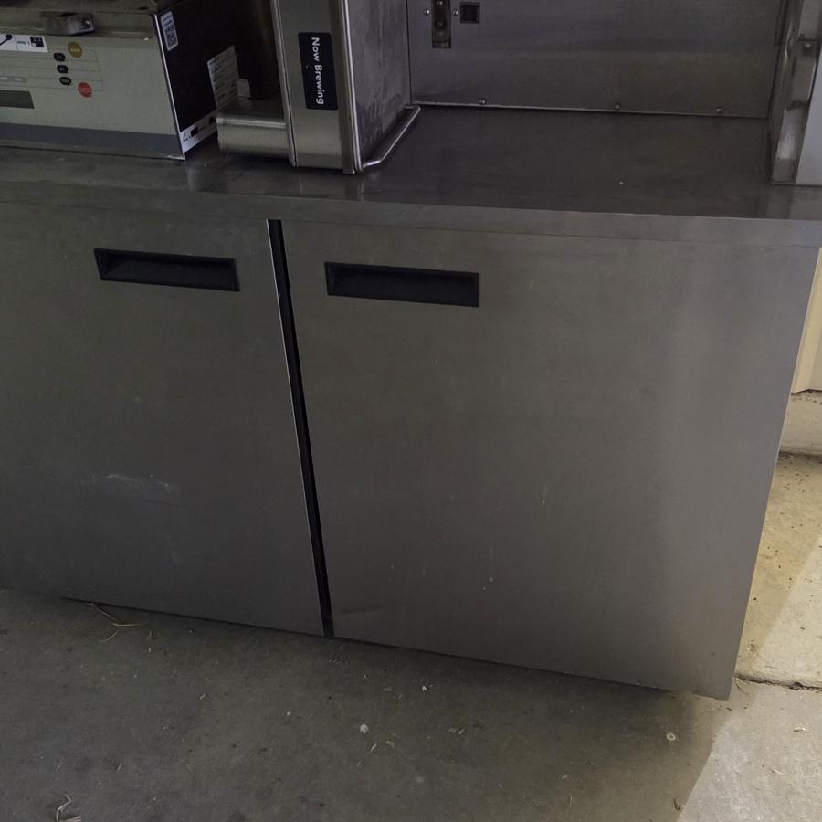 Short double-door commercial refrigerator, unit 4