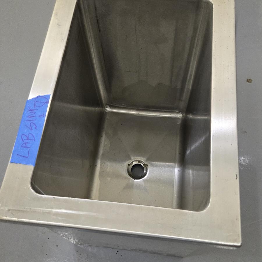 Stainless lab sink 1